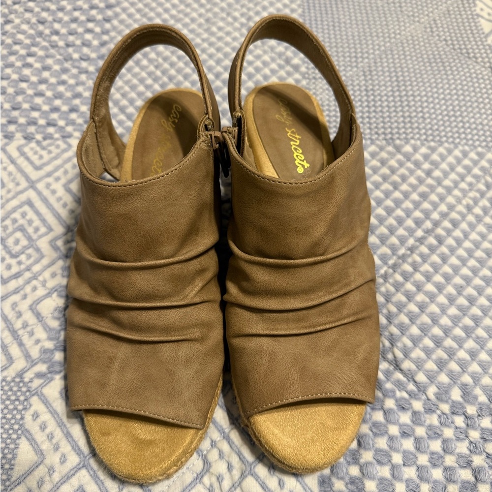 Easy Street Wedges